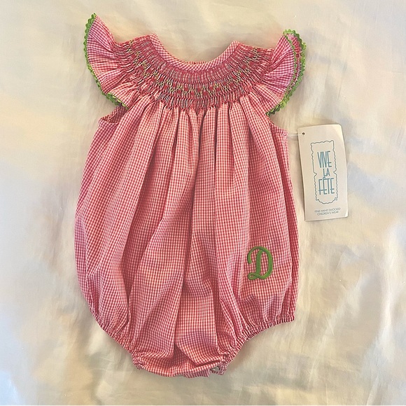 Vive La Fete Princesses Smocked Short Sleeve Girls Dress main image 1